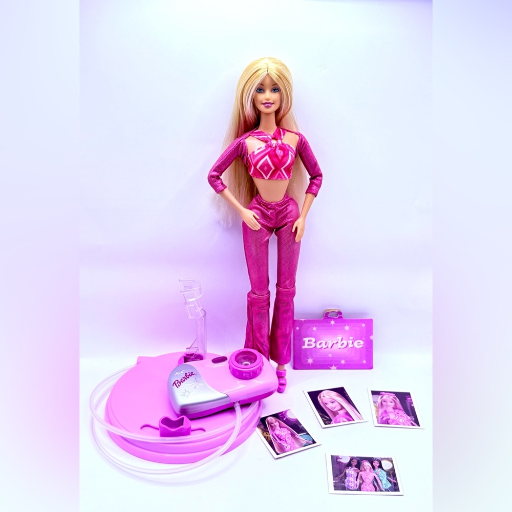 Vintage Barbie Fashion Photo Doll 2001 Pink Outfit   Stand Camera Near Complete!